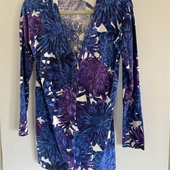 Issac Mizrahi Floral Cardigan - Picture 1 of 3
